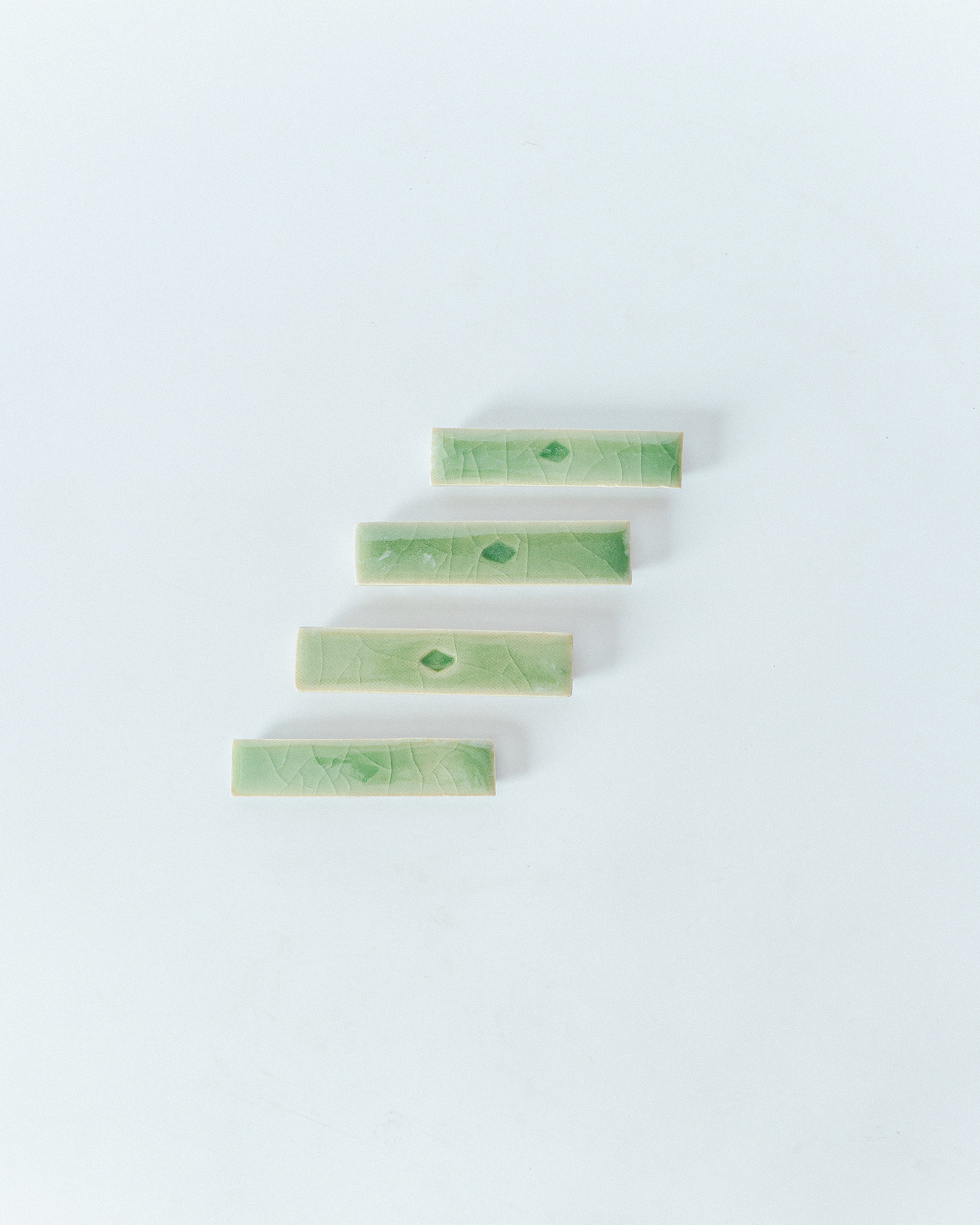 Ash-Glazed Cutlery Rest ((Set of 4))